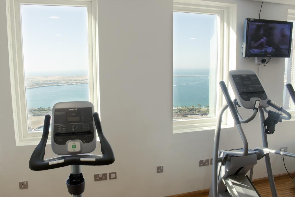 Tower Hotel Apartments Abu Dhabi Bagian luar foto